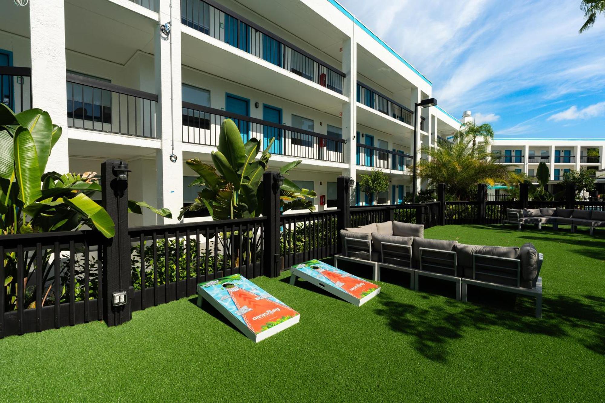 Oasis Bay Suites, Tampa, Busch Gardens, Usf Luaran gambar