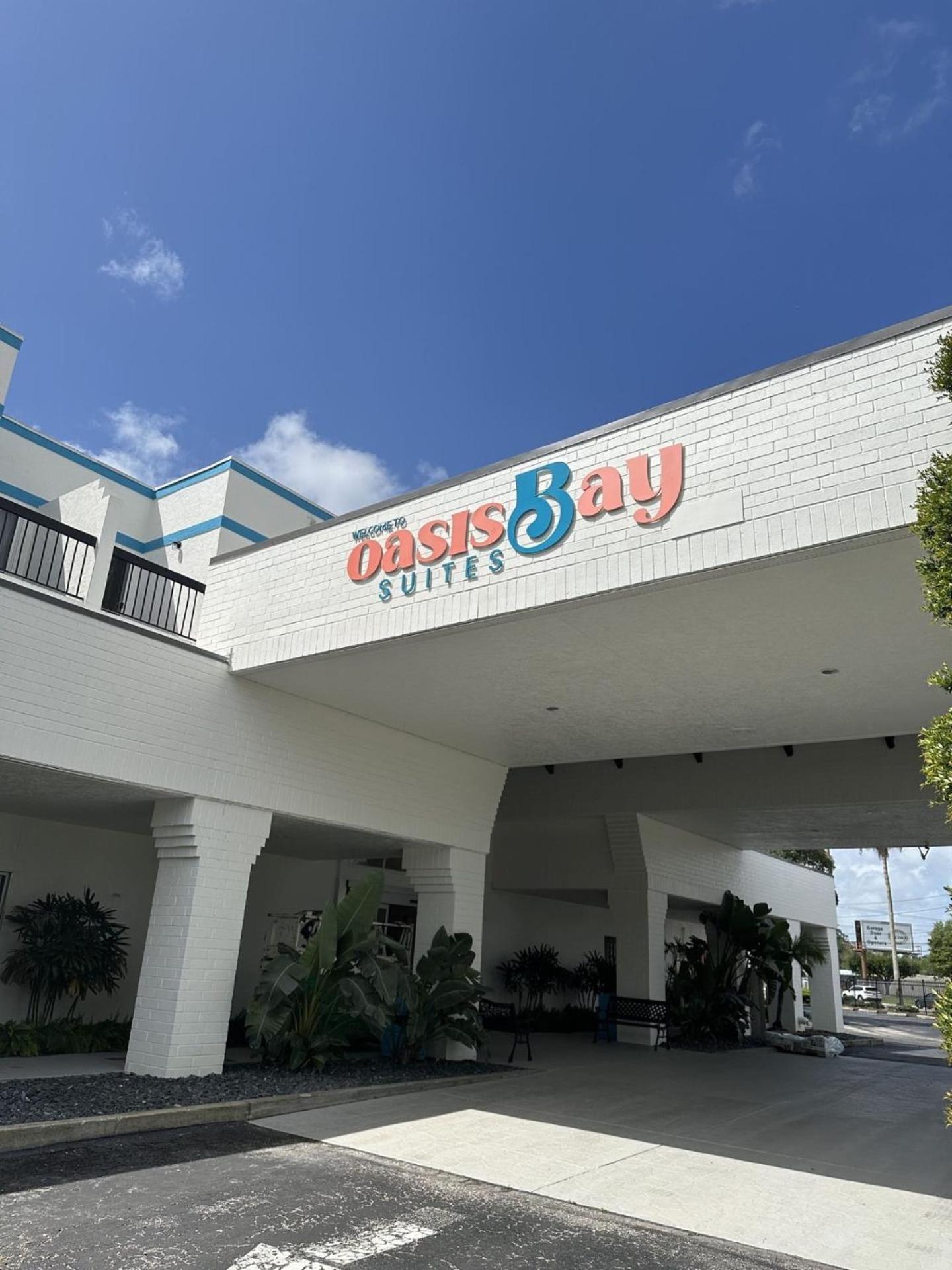 Oasis Bay Suites, Tampa, Busch Gardens, Usf Luaran gambar