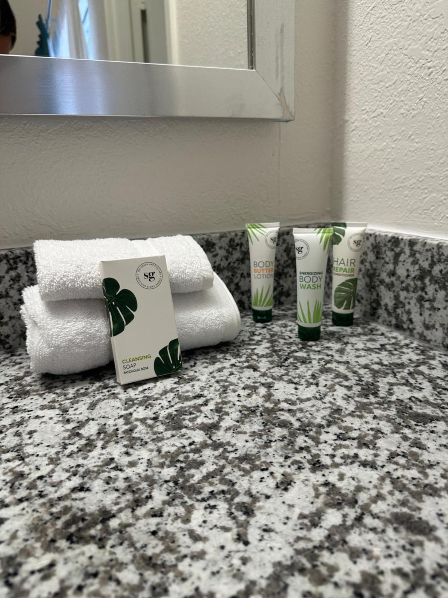 Oasis Bay Suites, Tampa, Busch Gardens, Usf Luaran gambar